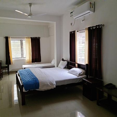 Hotel Blue Rays Bainduru Ngoại thất bức ảnh